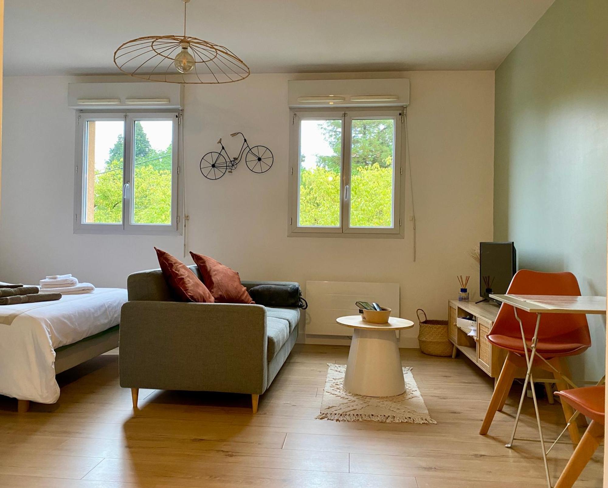 Appartement Proche Centre-Ville- Fibre Saint-Lo Kültér fotó